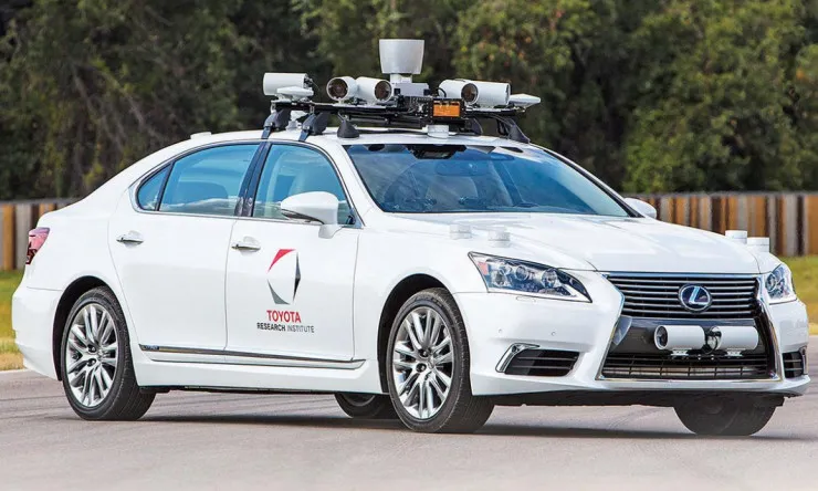 专访 TRI:解析丰田如何双线并进通往自动驾驶