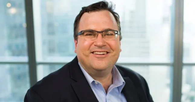 LinkedIn创始人谈人工智能：将颠覆企业管理方式