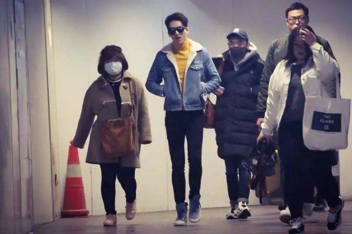 VR/AR包揽你的吃喝住行，我可能要过一个“假春节”