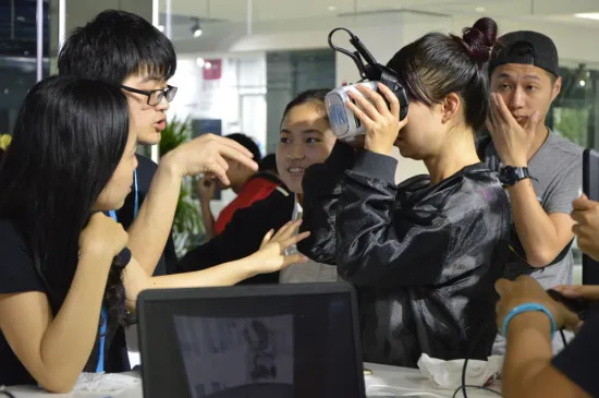 VR器材党主办第一届沉浸式科技体验大会沪上举行