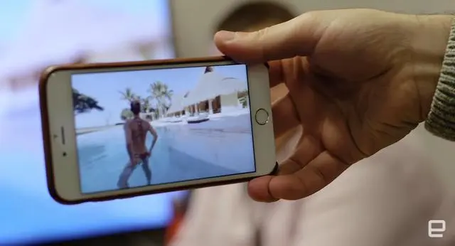 《体育画报》直接推出虚拟现实泳装特辑，赚尽眼球2