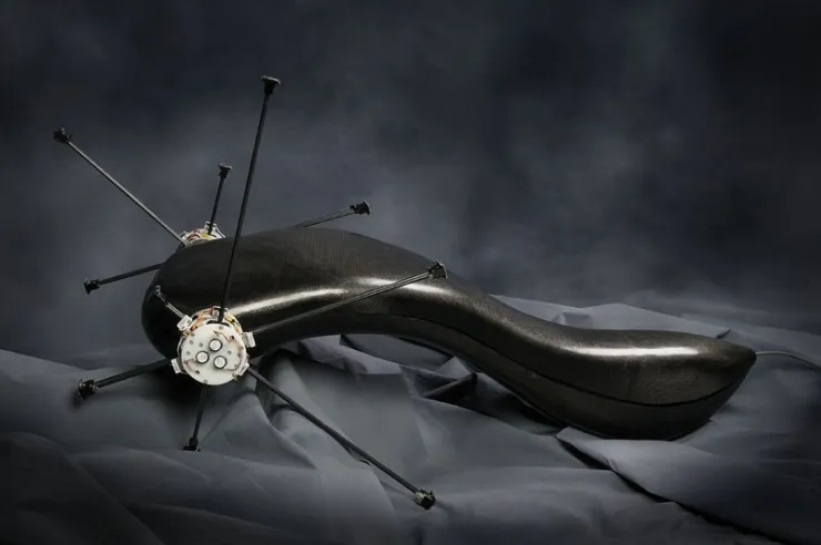 盘点那些脑洞大开的人类设计的“异形”机器人16