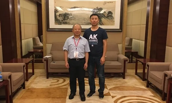 北航教授李波：AI没有落与不落，“应用”才是退潮后的裸泳者