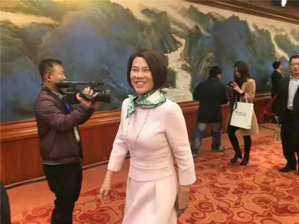 如此大手笔的个人投资，董明珠这份对造车的执着会得到回报吗？