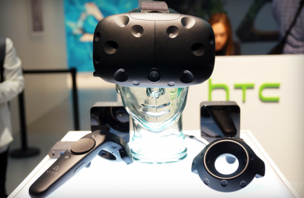 轻手机、重VR,HTC重返辉煌之路任重而道远