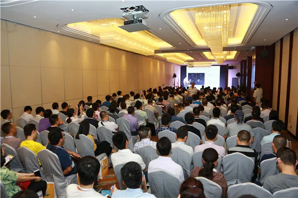 还在叫苦VR/AR资本寒冬？“中国VR/AR产业高峰论坛”告诉你清流在哪