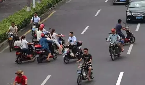 从两大示范区看我国的无人驾驶：阻碍重重但难挡前进步伐