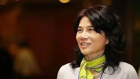 格力手机“跳票”认怂？当真你就输了1