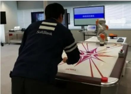 软银展示5G应用，用超高速通信技术控制机器人实时“守门”