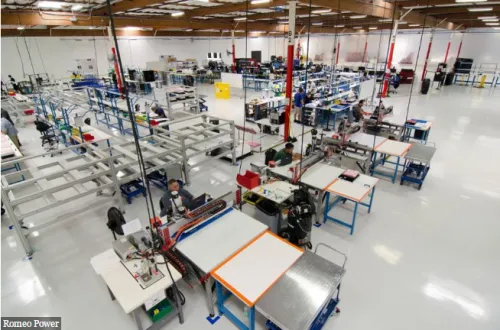 马斯克前员工“发起挑战”，要生产比特斯拉更轻、续航更长的电池组