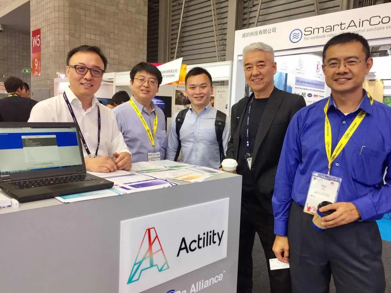 东西无限亮相上海2017世界移动大会 ，展示前沿物联网科技