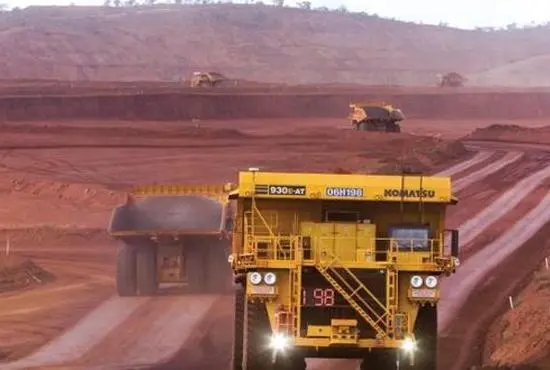 无人驾驶接替人类，矿区卡车实现24小不间断工作