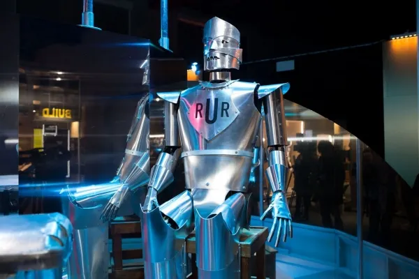 伦敦科学博物馆将展出100多机器人 讲述其500年的历史