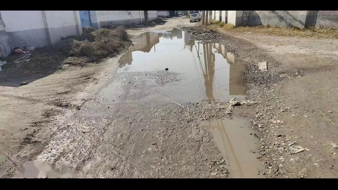 道路积水yolo数据集 原始样本抽帧。