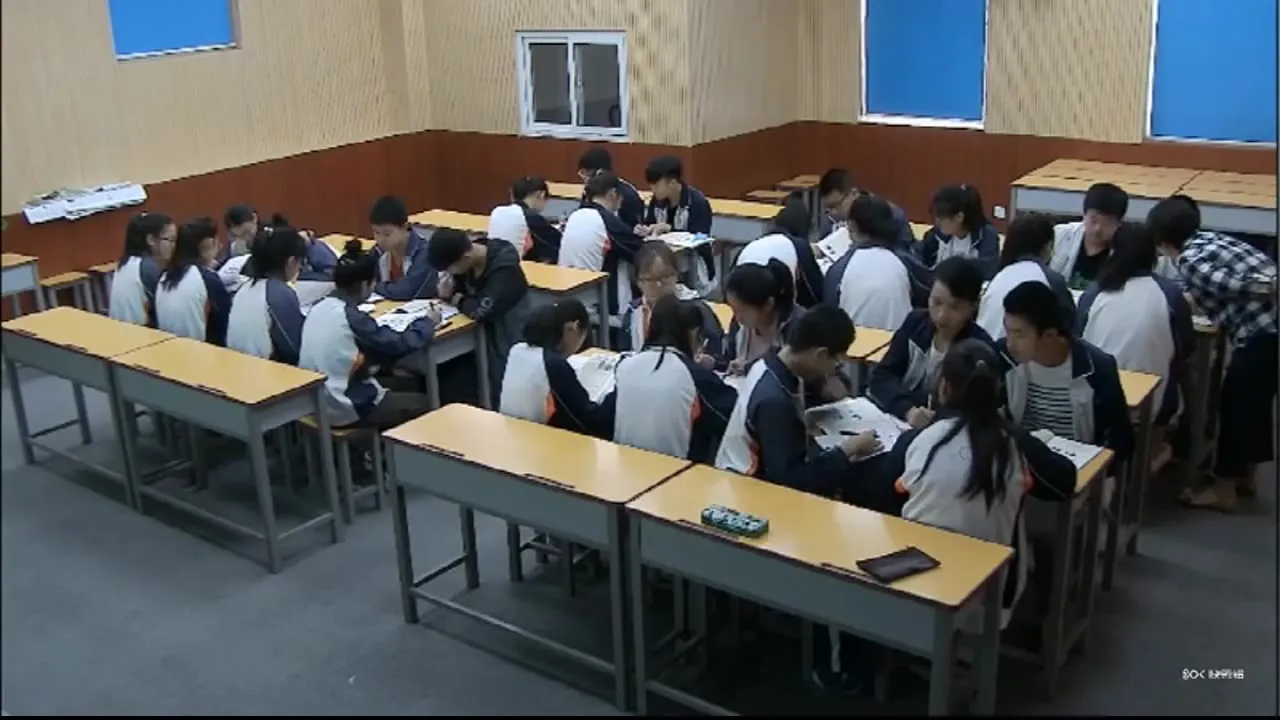 学生课堂行为检测数据集5.99 原始样本抽帧。