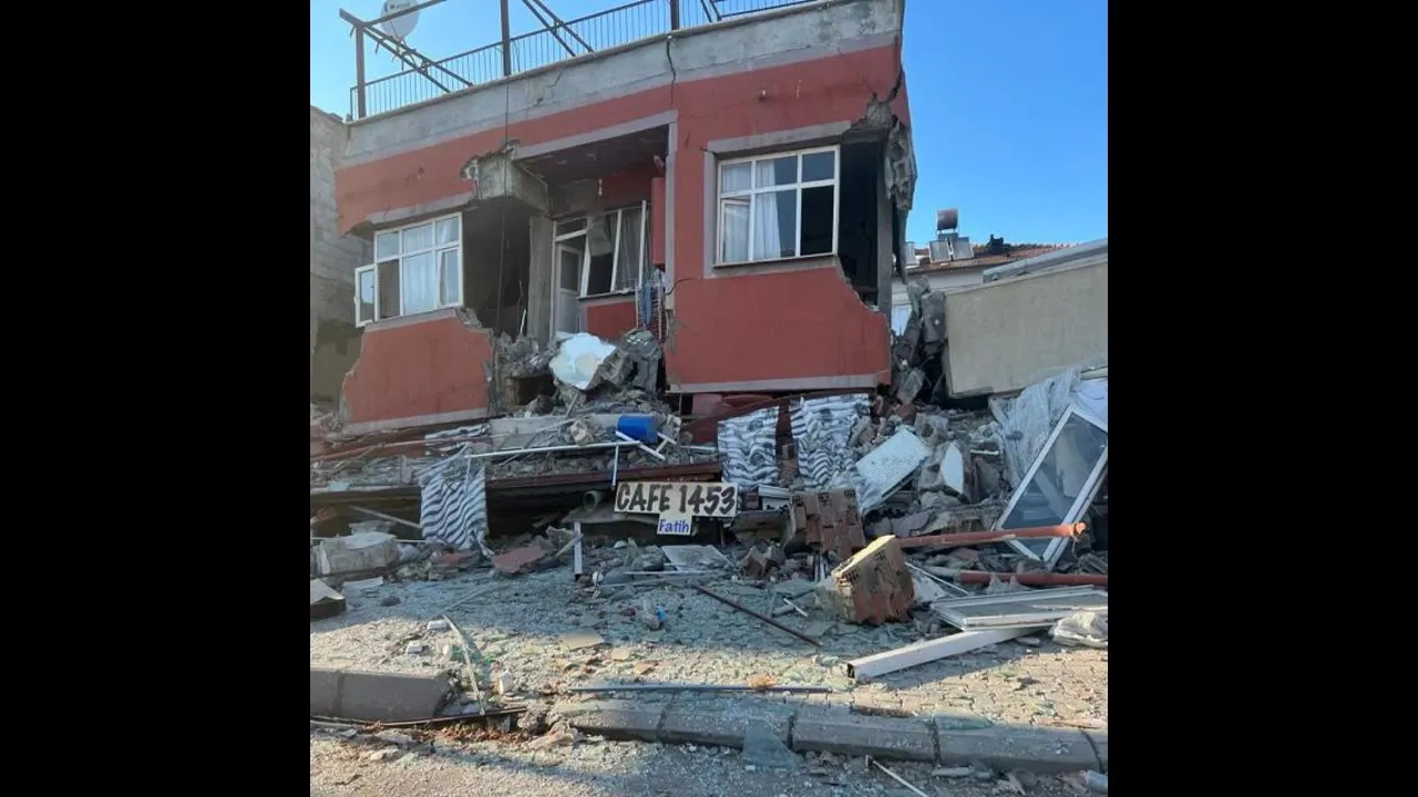 建筑物坍塌程度检测数据集 原始样本抽帧