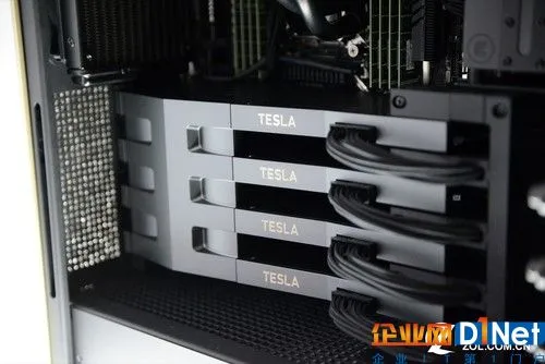 对于想要托管全新NVIDIA GPU Cloud平台的云提供商而言,HGX堪称理想的参考架构。NVIDIA GPU Cloud管理着一系列完整集成且经过优化的深度学习框架容器的目录,包括Caffe2、Cognitive Toolkit、MXNet与TensorFlow。