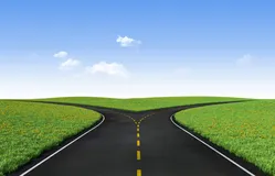 高考选专业分析，裁员潮下计算机专业还值得选择吗？
