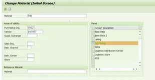 SAP RETAIL MM42里可以顺便维护一下Source List