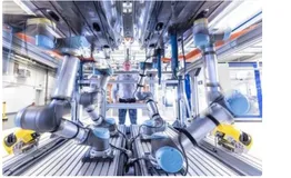 600人车间引入机器人只用60人，未来工厂大量裁员工人何去何从？