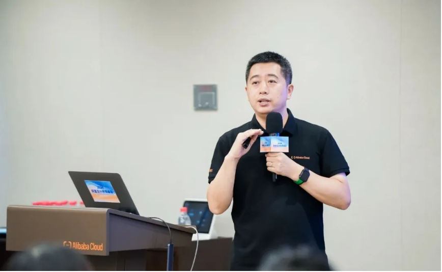 Serverless + AI 让应用开发更简单,加速应用智能化