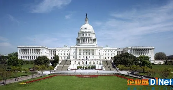 United_States_Capitol_-_west_front.jpg