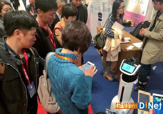 科沃斯机器人参与联商网大会,打造全新零售模式