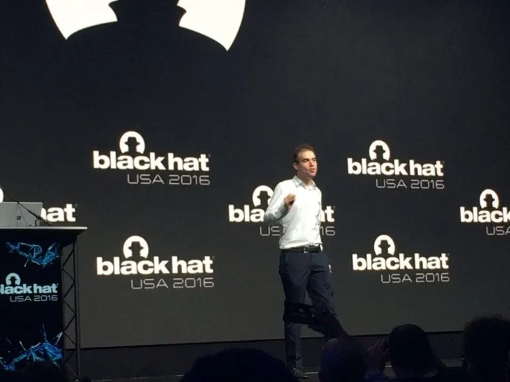 BlackHat专题 | 带你看 BlackHat 现场，全球顶级黑客聚会都做些神马？