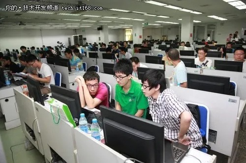 首届渣打科营编程马拉松赛初赛圆满结束