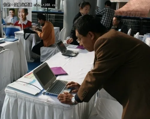 一对一数字化学习 “智”力教育变革